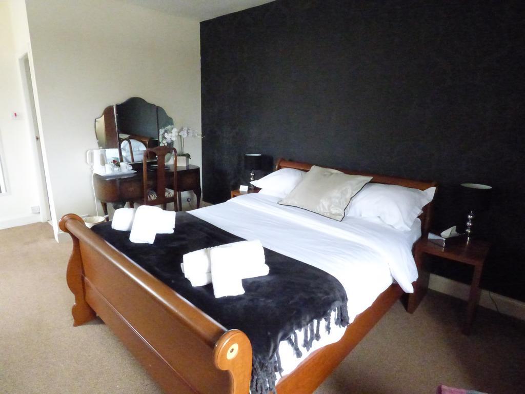 Rooms At Ravenous Beastie South Queensferry Pokoj fotografie